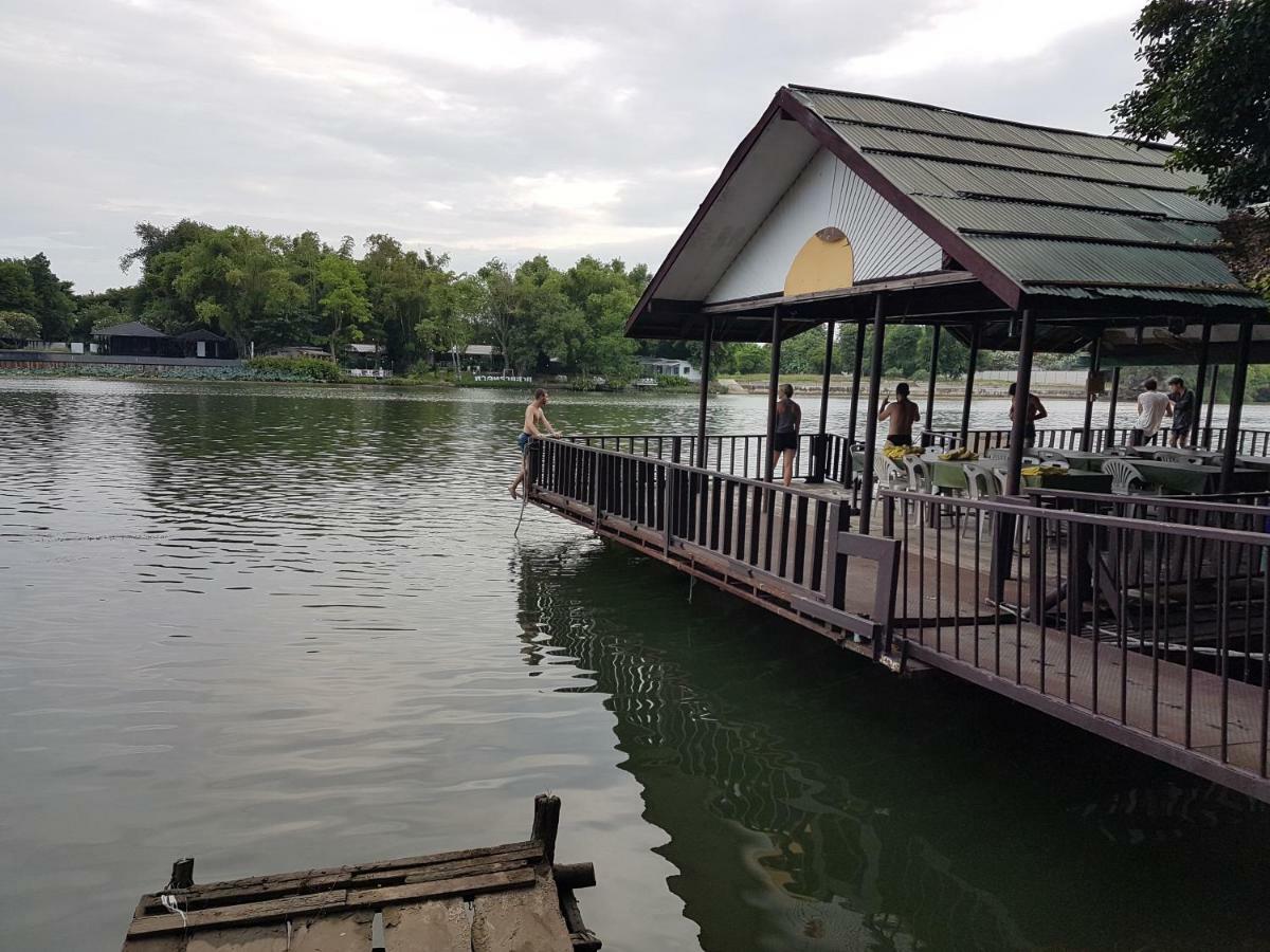 Aajam Riverfront Rooms Καντσαναμπούρι Εξωτερικό φωτογραφία