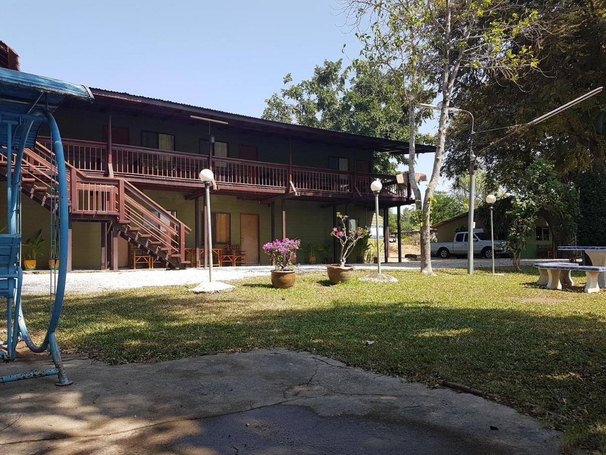Aajam Riverfront Rooms Καντσαναμπούρι Εξωτερικό φωτογραφία